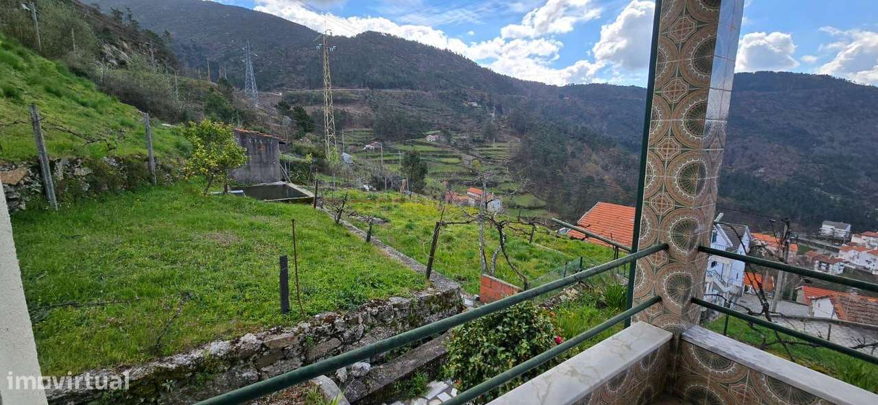 Moradia T3 na praia fluvial de Loriga, Seia, Serra da Estrela-8