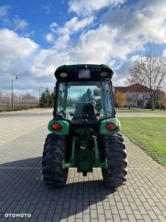 John Deere 3045R - 4