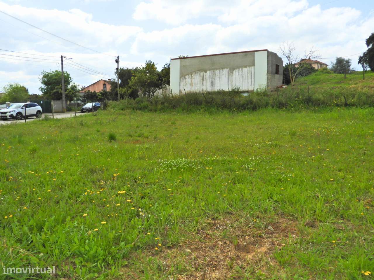 Lote de Terreno com 422m2 - Grande imagem: 2/6