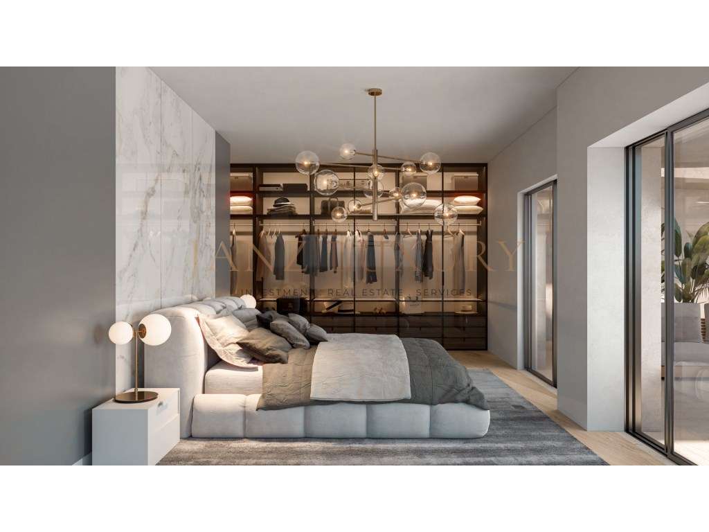 Apartamento T4 com Piscina Privativa Estoril-5