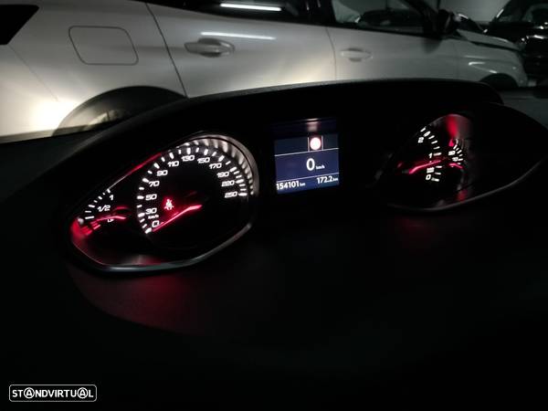 Peugeot 308 1.6 BlueHDi Style - 17