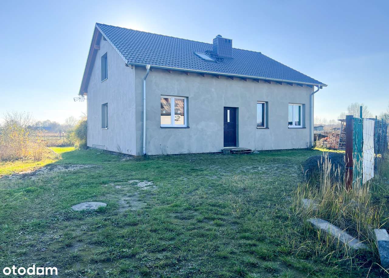 Nowa Wieś Mała, dom nad jeziorem-0