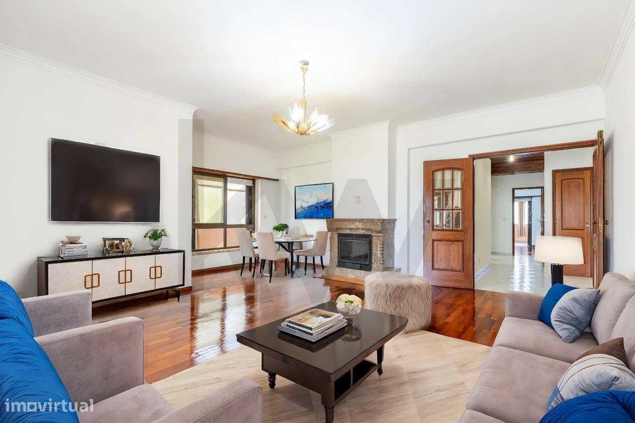 T3 com garagem e terraço com 100m2 - Grande imagem: 2/32