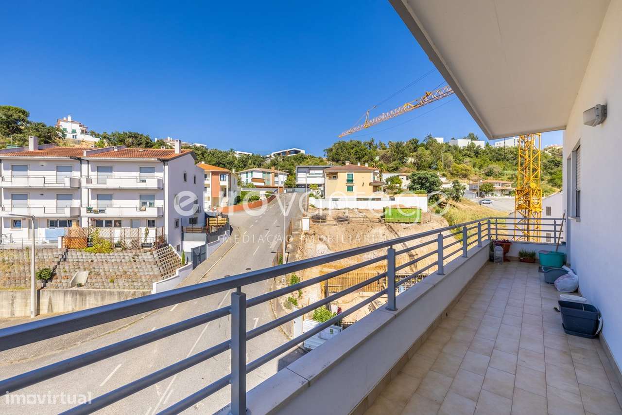 Apartamento T2 na Urbanização de São Romão-14