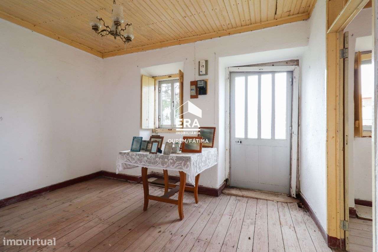 Moradia T3 perto da Cidade de Fátima - Grande imagem: 5/26