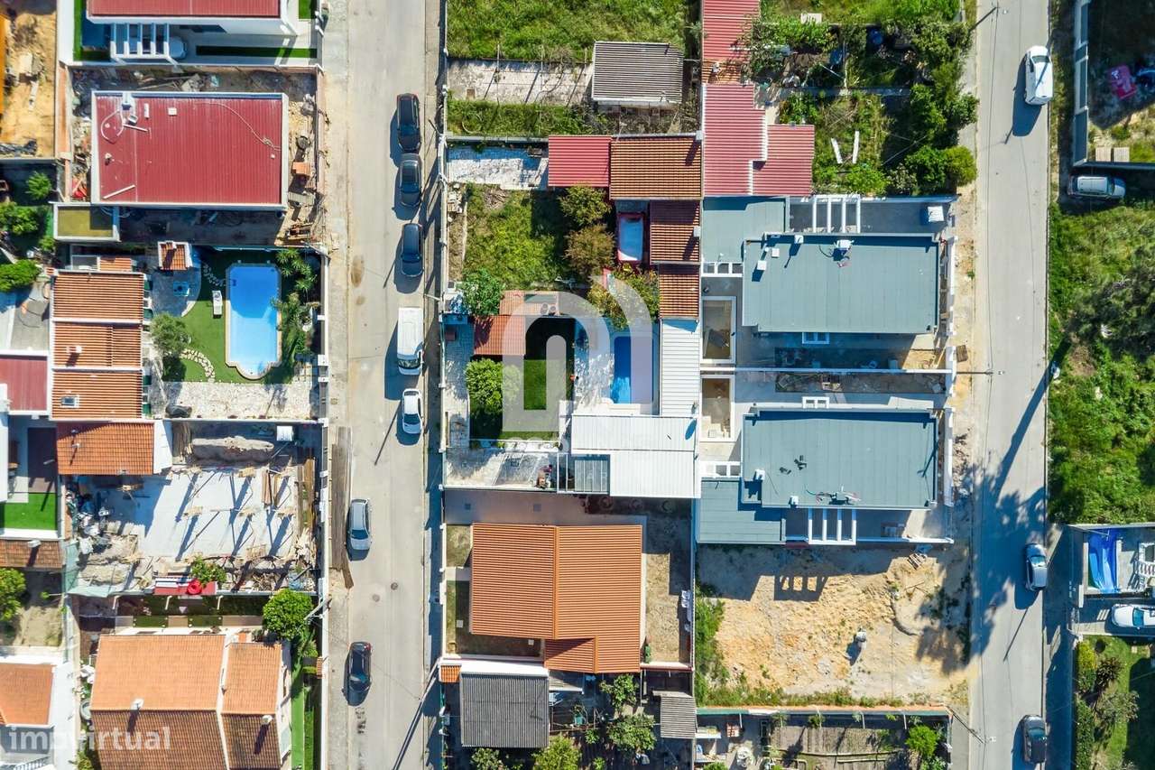 Fantástica Moradia Térrea T3+1 com Piscina de água salgada e aquecida-31