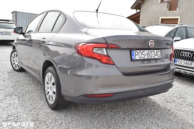 Fiat Tipo 1.3 MultiJet 16v Street - 3