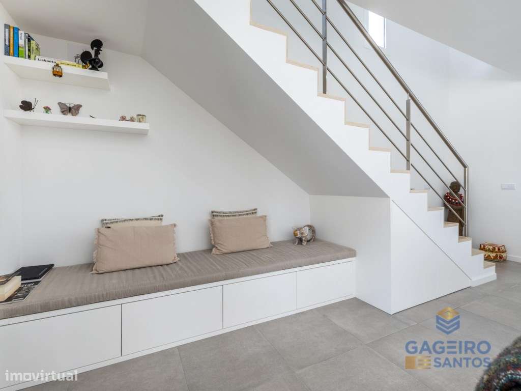 Moradia T4 - Moderna, Inteligente e Eficiente-19