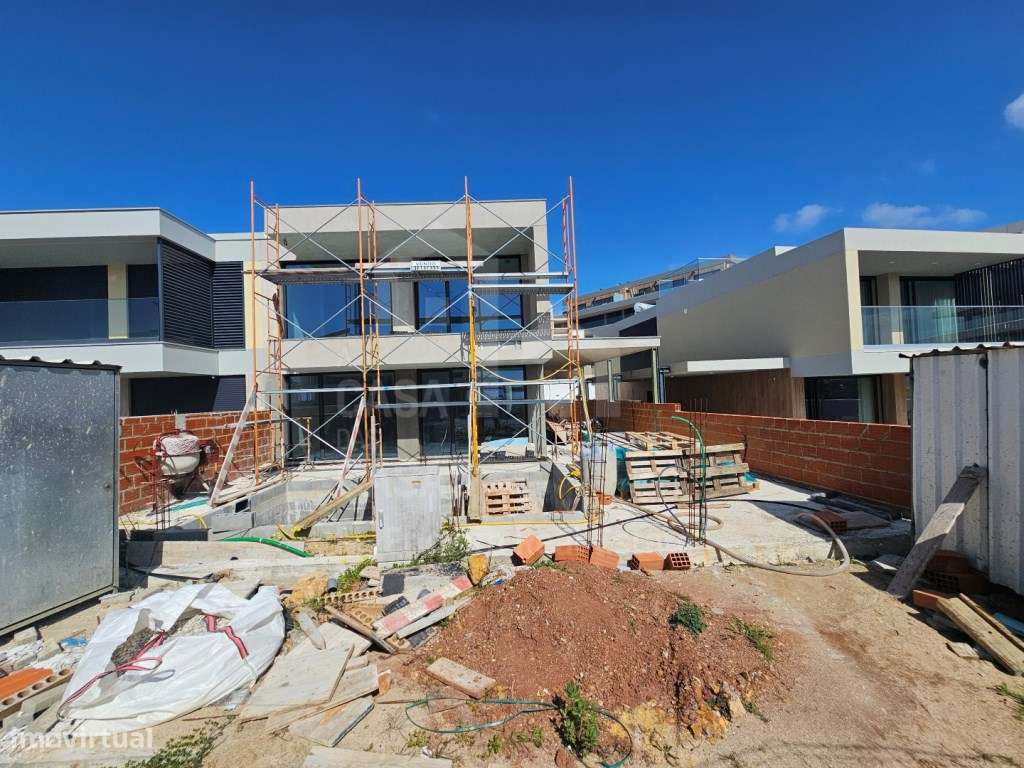 Vende Moradia T4 - Ericeira, A Casa das Casas - Grande imagem: 2/25