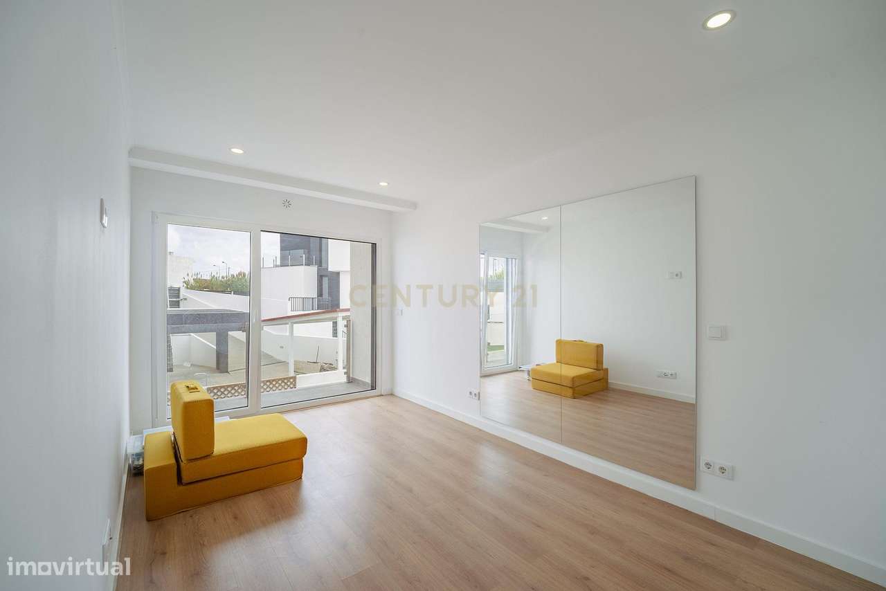 Moradia T3 - Quinta Genovesa/Sobreda-20