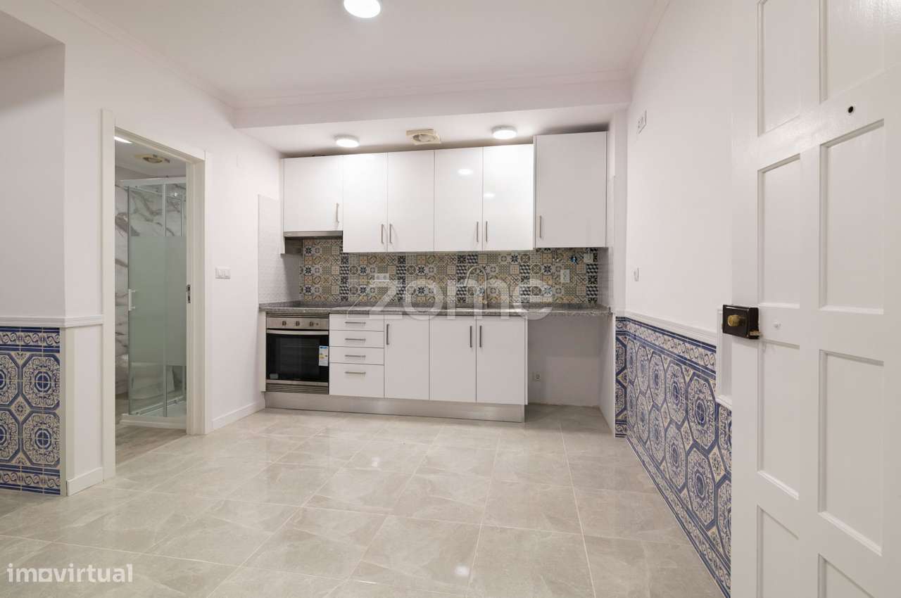 Atelier convertido em T2, Massamá  - Grande imagem: 3/25