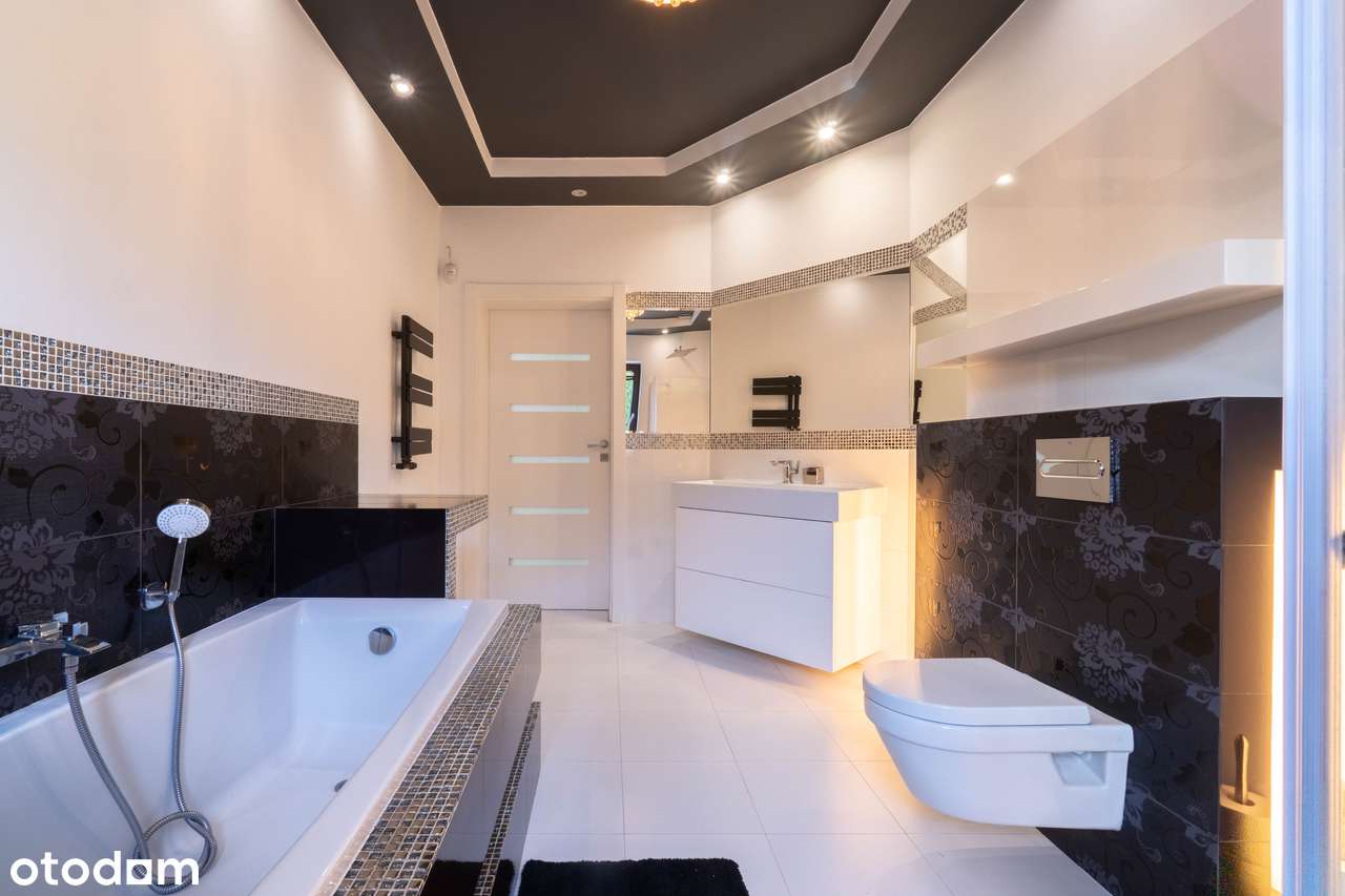 Gotowy Dom do zamieszkania z pięknym ogrodem Blisko Miasta-16