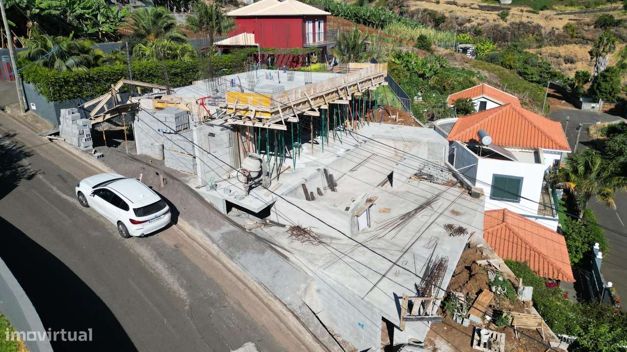 Moradia independente à venda no Estreito da Calheta, Caminho dos Reis-16