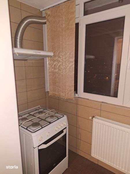 Inchiriez apartament 2 camere, decomandat zona  Rahova - Imagine principală: 5/8