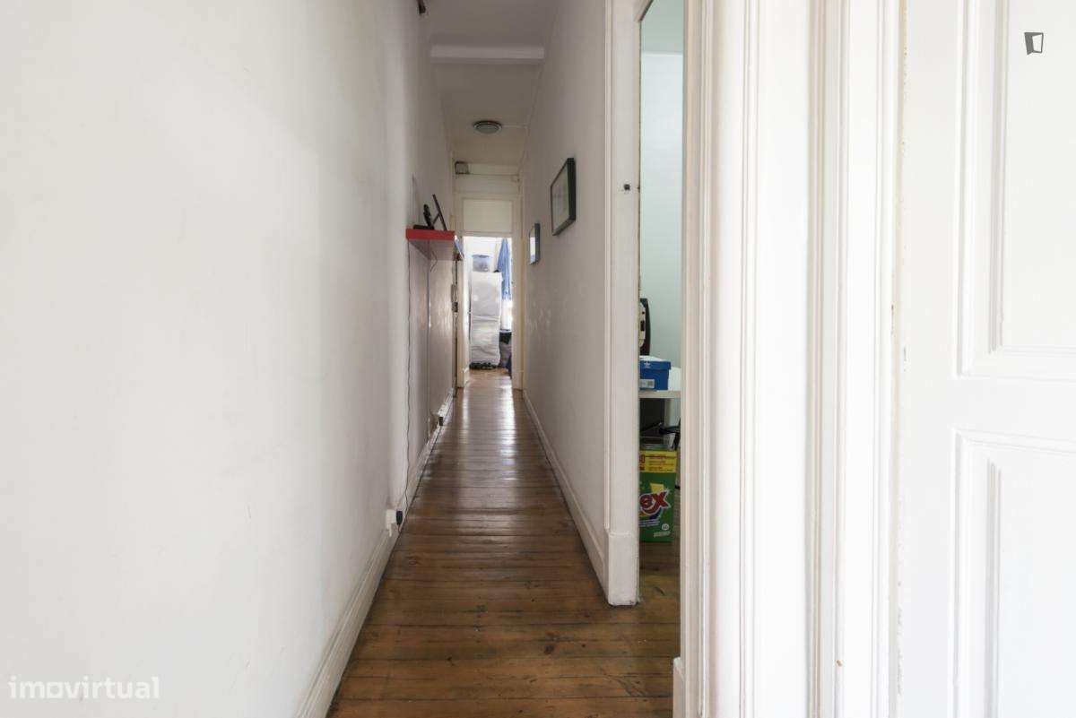 Quarto - localizado em Arroios Lisbon - Grande imagem: 2/7