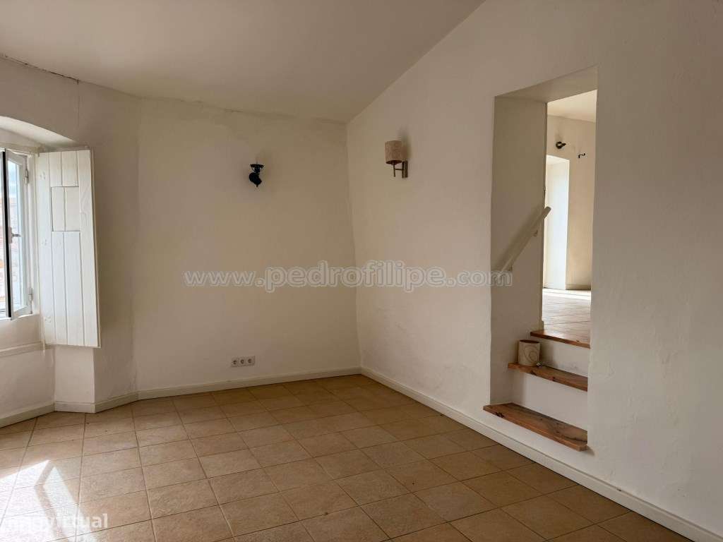 Charmosa Casa Histórica no Coração de Elvas-12