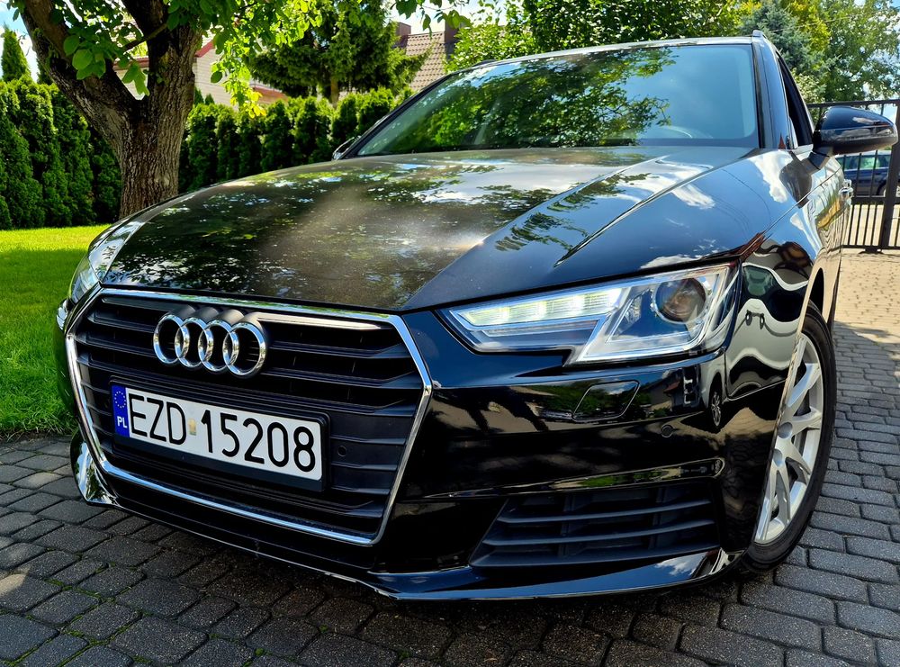 Audi A4 B9 (2015-) 2017