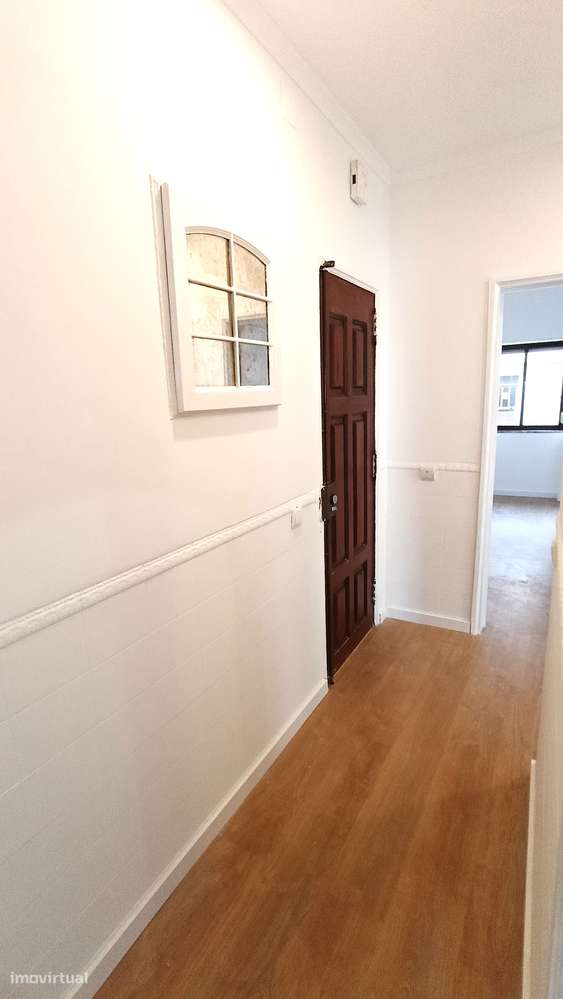 3 Assoalhadas | 3 frentes, boa localização-8