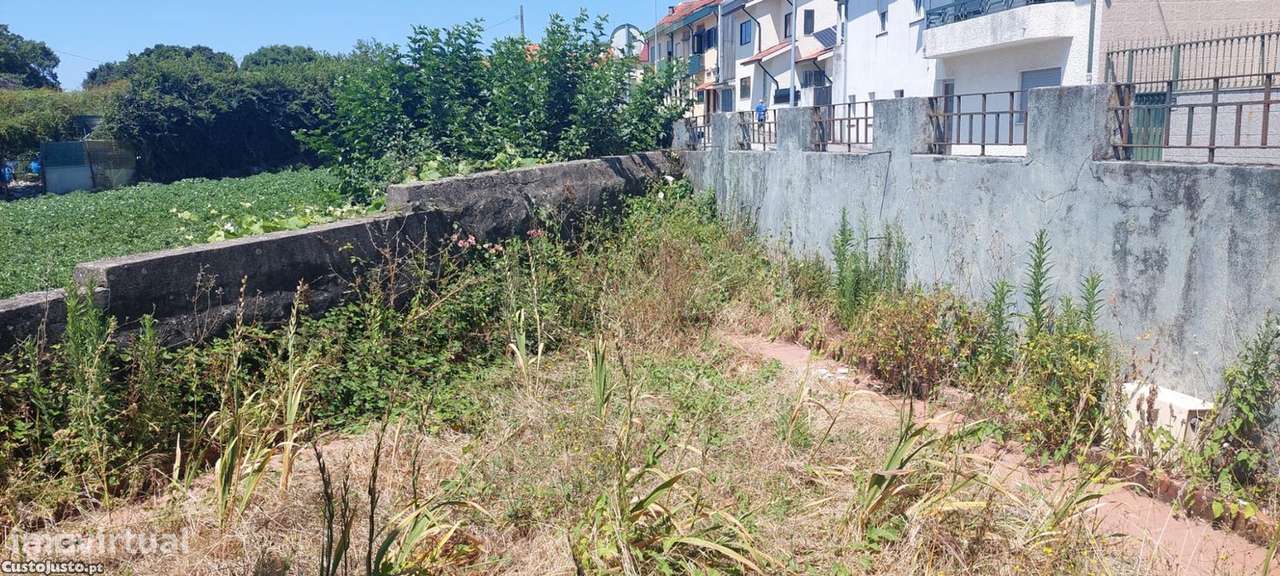 Moradia / Terreno C/ Poss. de Construção de 7 Apartamentos - Grande imagem: 4/5