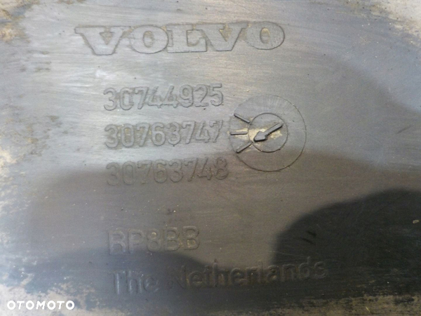 VOLVO V50 LIFT oslona pod zderzak przod 30744925 - 3