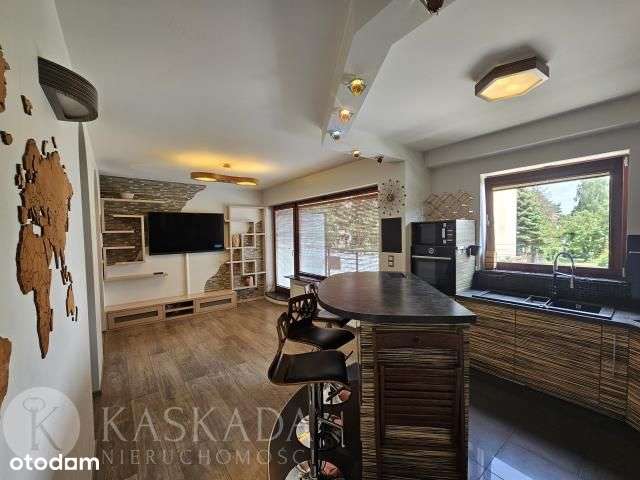 Piękne 3 pok. 68m2, Włochy Garaż Polecam!-0