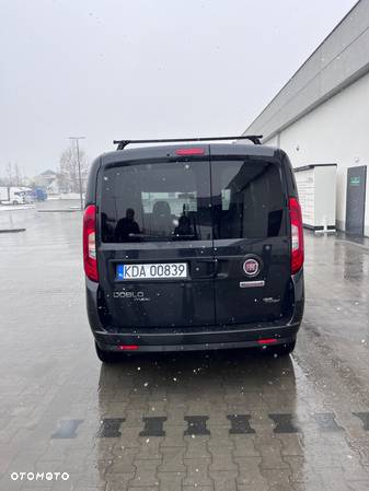 Fiat Doblo 2.0 Multijet 16V Lounge - 11