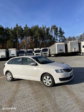 Skoda RAPID 1.6 TDI DPF Ambition - 10