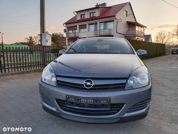 Opel Astra III GTC 1.8 Sport - 4