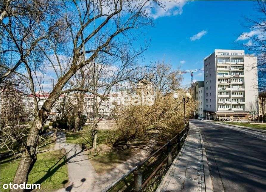 Powiśle - inwestycyjnie, do zamieszkania - okazja!-9