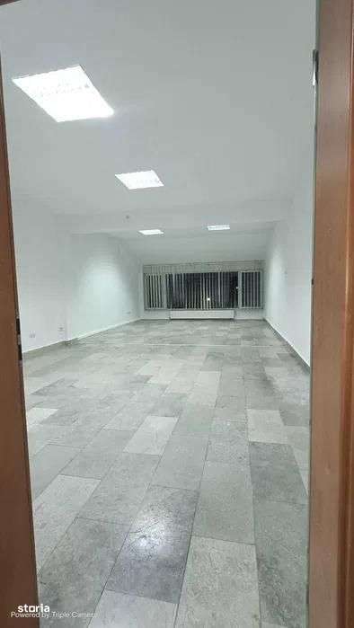 Central - zona Tribunal - disponibil intre 30 mp  si 450 mp - Imagine principală: 5/10