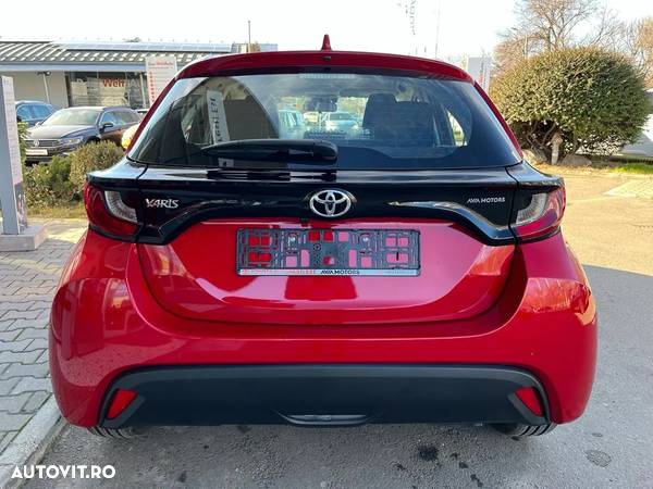 Toyota Yaris 1.5 L CVT Dynamic - 5