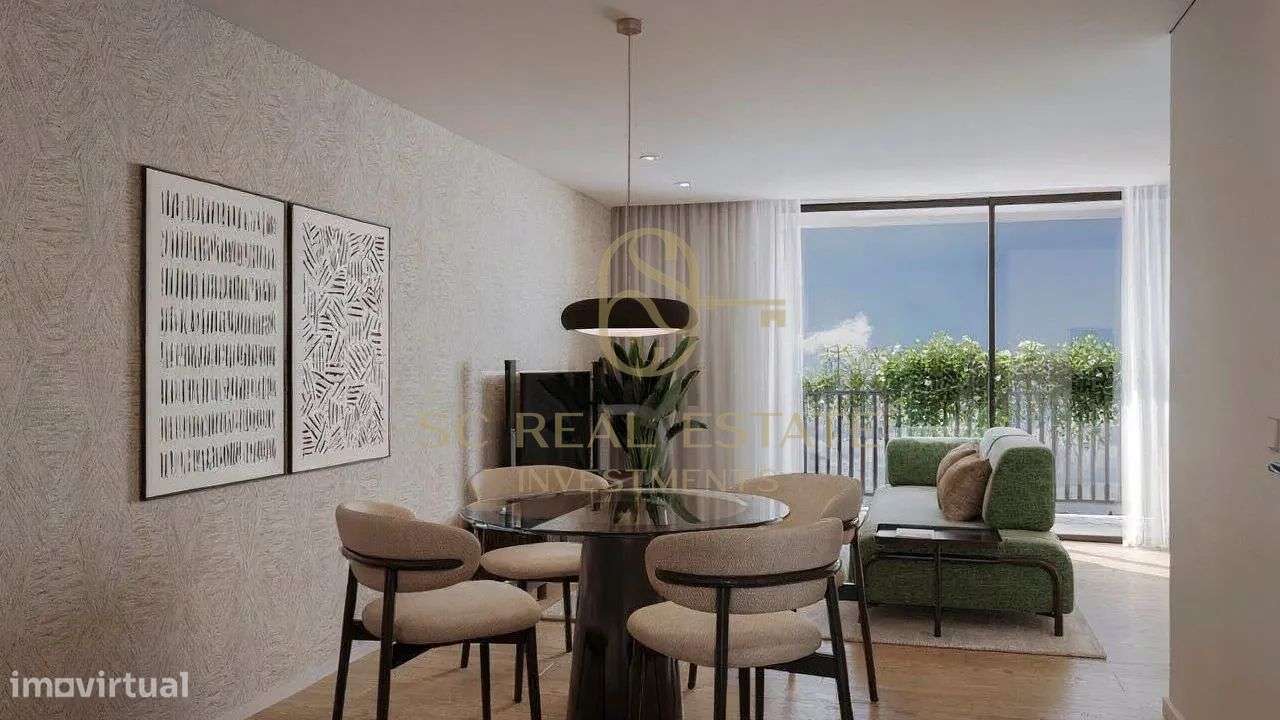 T1+1 com Varanda próximo ao Polo Universitário do Porto-5