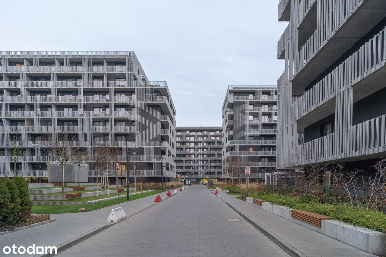 4 Pokoje! Stacja Wola! Garaż! Dwa Tarasy! Nowy Budynek!-13