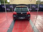 Volkswagen Golf - 6