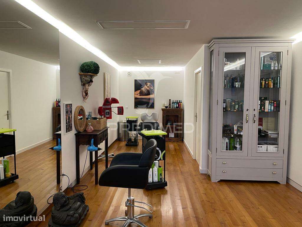 Salão Cabeleireiro - Grande imagem: 5/11