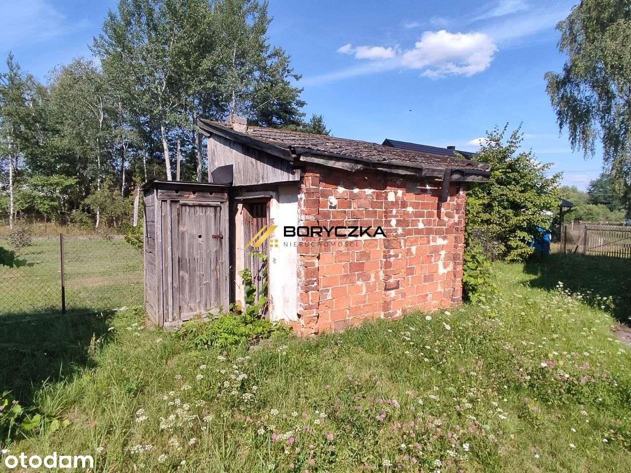 Dom Wał-Ruda, z własnym lasem; 0,68 ha.-14