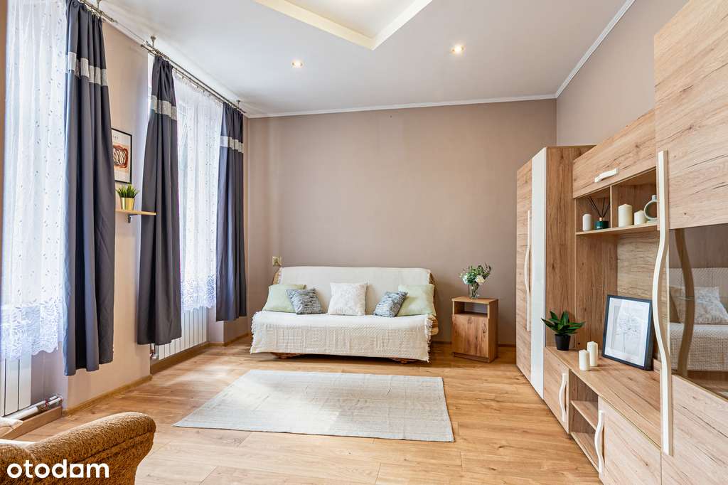 2 pokoje po remoncie idealne pod wynajem!-0