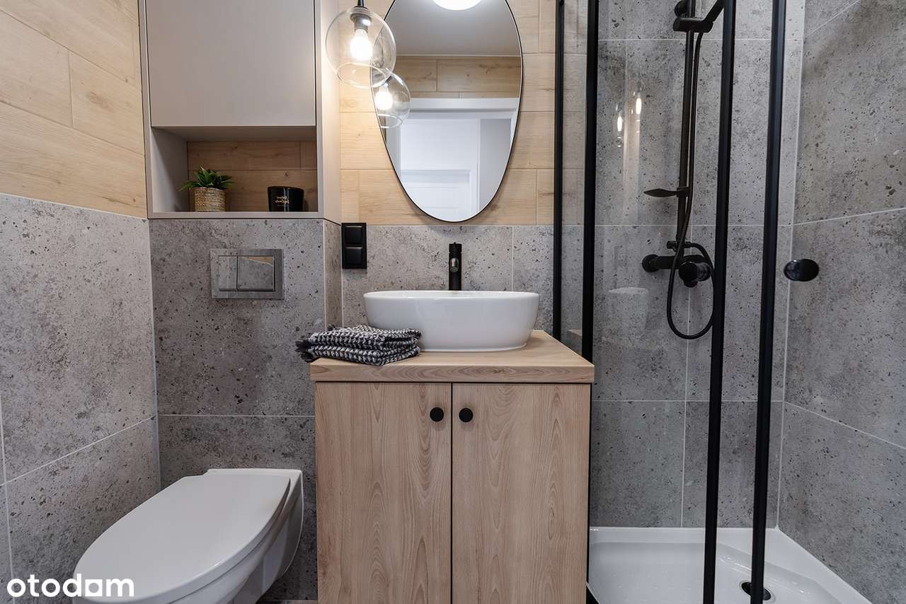 Nowe wnętrze po remoncie! 3 pokoje z balkonem-9