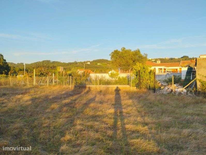 Terreno com Viabilidade de construção 4 Moradias T3 ou T4 - Grande imagem: 5/11
