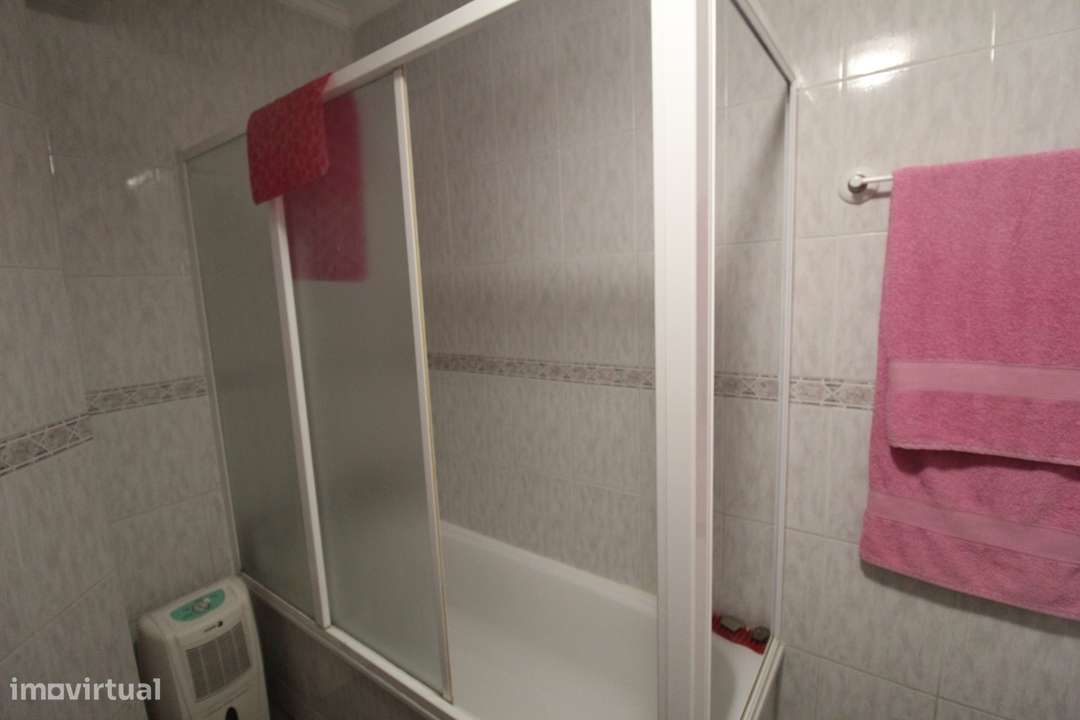Apartamento T3 São João de Ver-20