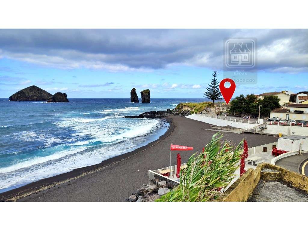 VENDA de TERRENO à beira-mar com PROJETO APROVADO - Mosteiros, Pont... - Grande imagem: 1/31