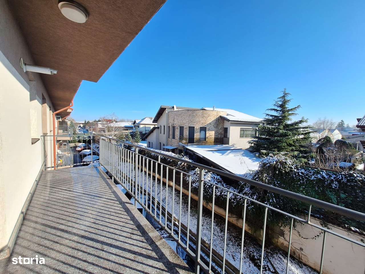 Ap. 3 camere decomandat, 2 bai, debara, 91 mp utili, PARCARE INCLUSA-8