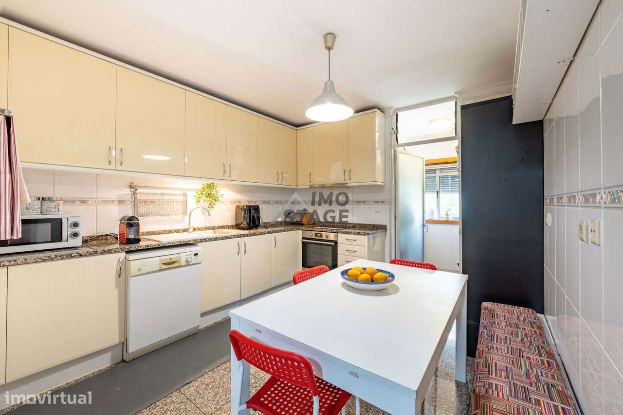 Excelente T3+1 na Avenida da Conduta – Rio Tinto-10