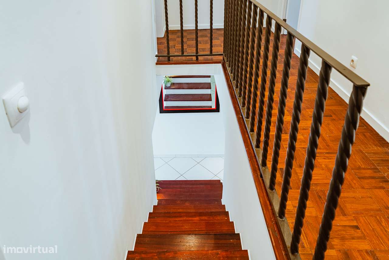 Apartamento duplex de 95 m² no Algueirão-10