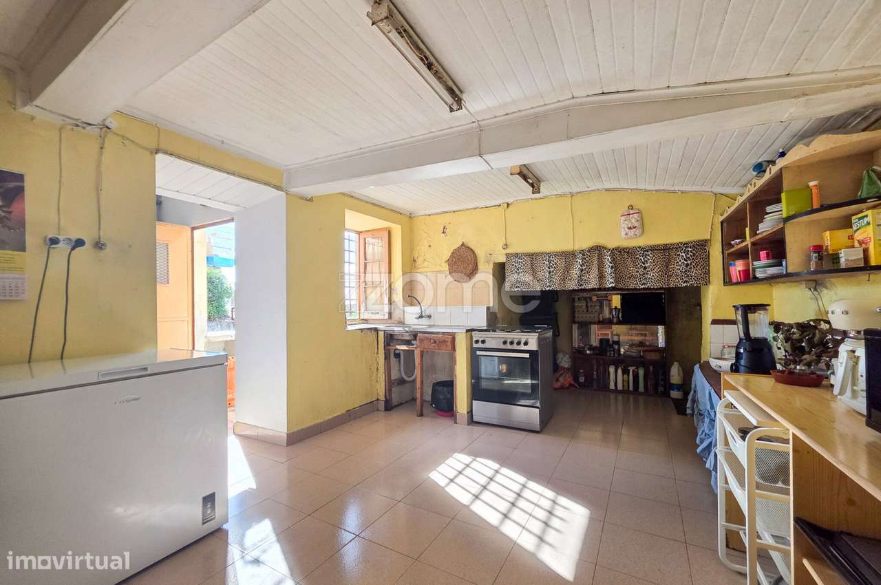 Moradia T3 em Santa Cruz, na Lagoa-11