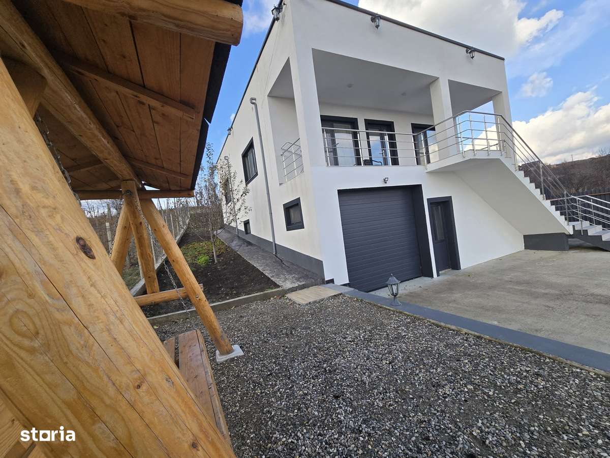 CASA MODERNA 4 camere 2 bai 210 mp Garaj Teren 1050 mp CIURBESTI-4