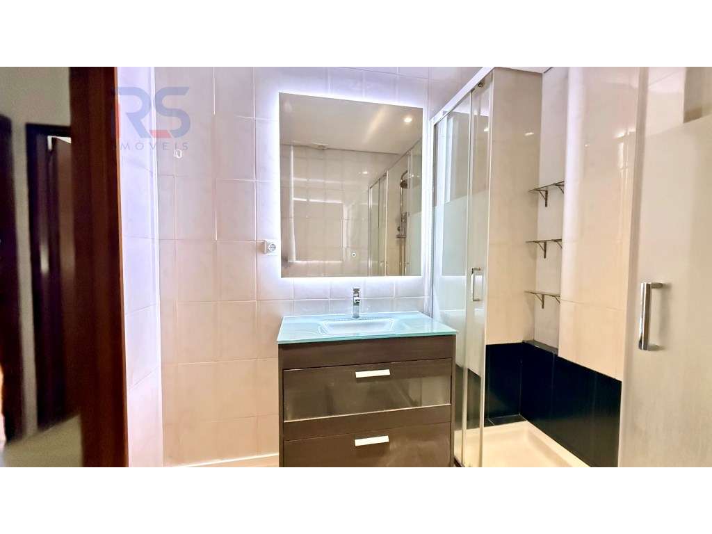 T2 Baguim Monte c/elevador junto metro-13