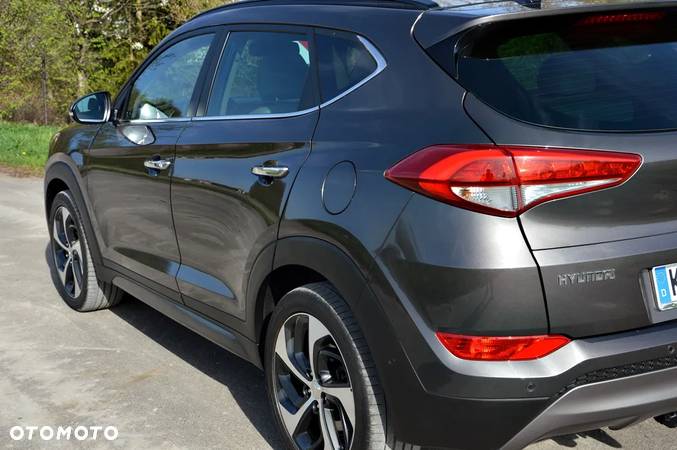 Hyundai Tucson 1.6 GDi 4WD DCT Premium - 12