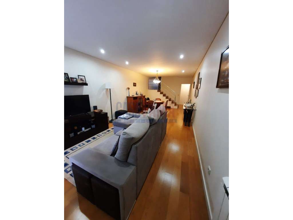 Moradia em Condomínio Fechado - 3 Quartos | Vila Nova de Famalicão - Grande imagem: 4/23