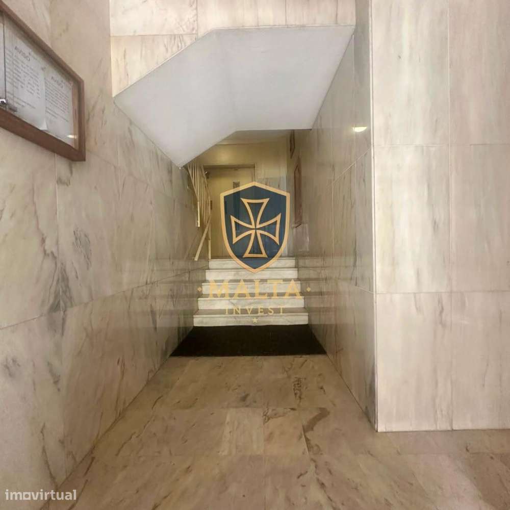 Apartamento T3 Renovado na Rua do Caires em Braga-37
